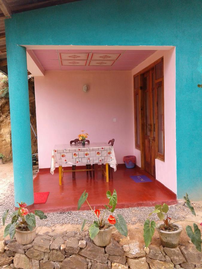 Yoho Nilmini Homestay Ella Bagian luar foto