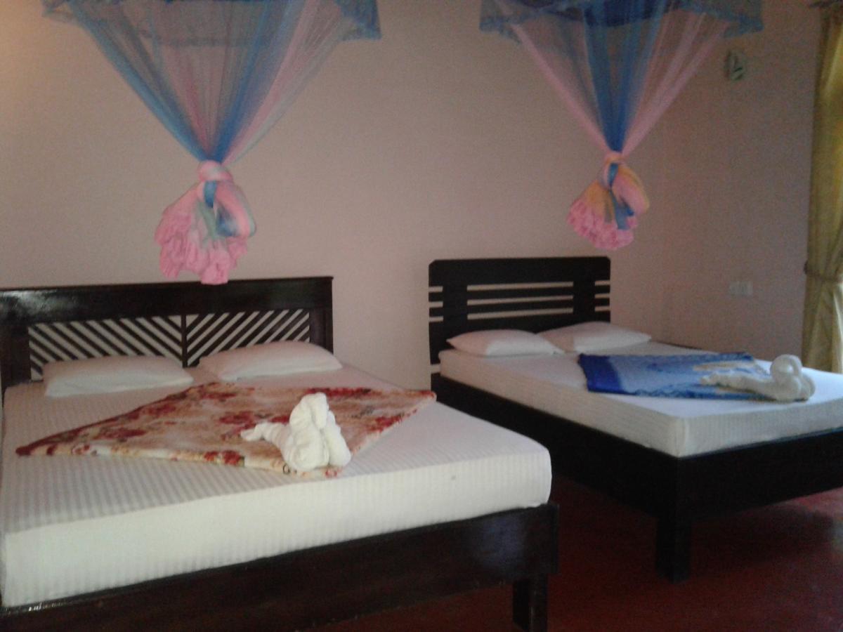 Yoho Nilmini Homestay Ella Bagian luar foto